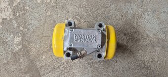 vybratoracny motor wacker neuson - 2