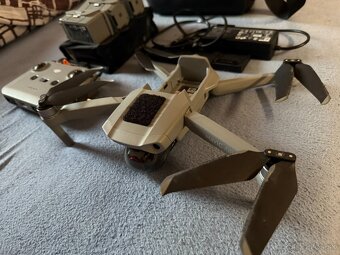 DJI Air 2 Fly More Combo - 2