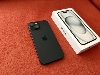 Predám Iphone 15 128gb, 2 roky záruka - 2