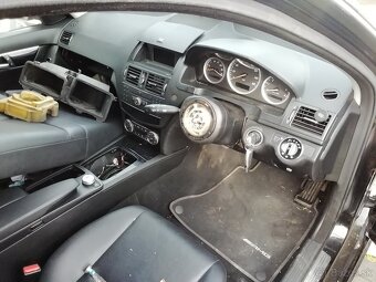 AMG Mercedes c220 - 2