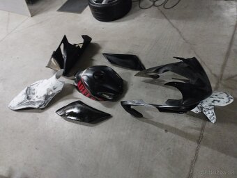 Laminaty, kapoty Yamaha R1 rn19 2007 2008. - 2