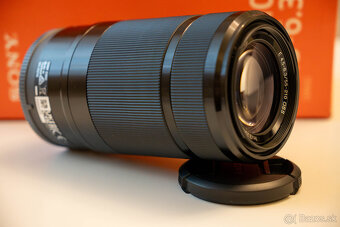 Sony E 55-210 mm f/4.5-6.3 OSS - 2