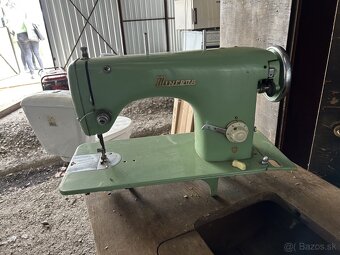 Retro sijaci stroj Minerva - 2