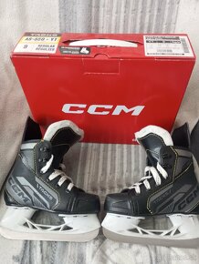 Detské hokejové korčule CCM - 2