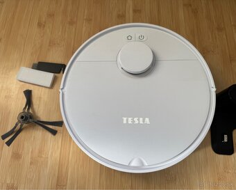 Tesla RoboStar IQ550 robotický vysávač: ZÁRUKA 2 roky - 2