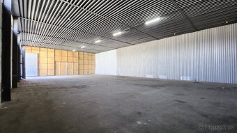 Sklad na prenájom s výbornou polohou - 400 m2 - 2