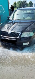 Predám na diely vcelku škoda Octavia.2.2.0.103kw - 2