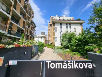 2-izbový byt s predzáhradkou a parkovaním v novostavbe… - 2