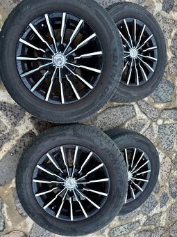 sadu hliníkových diskov s letnými pneu dunlop - 2