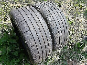 Predam Letné pneu 2ks 245/45r18 - 2