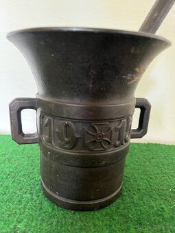 Starý mažiar stol 1915 - 2