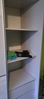 Predám vstavanú skriňu - 2