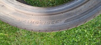 Predám letné pneumatiky 225/45 r17 - 2