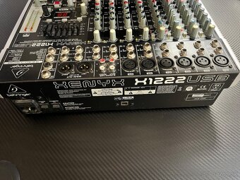 mixažný pult Behringer XENYX X1222USB - 2