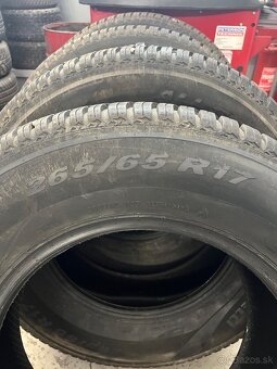 Pirelli All Season Scorpion 265/65/R17 - 2