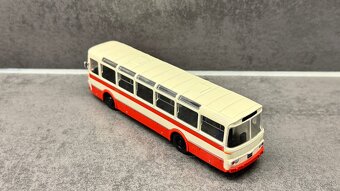 Autobusy DeAgostiny 1:72, 1:43 - 2