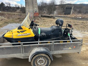 Snežný skúter Can am Skandic 600 - 2