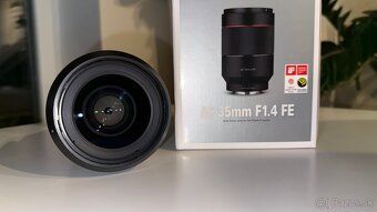 Predam Samyang fe af 35mm f1.4 - 2