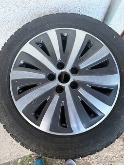 Predám original elektróny + zimné pneu škoda superb 3 215/55 - 2