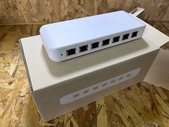 Unifi Switch Ultra 60W - 2
