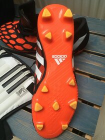 Adidas set: Kopačky – Chrániče – Taška a štucne - 2