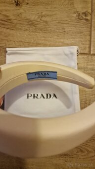 Prada čelenka - 2