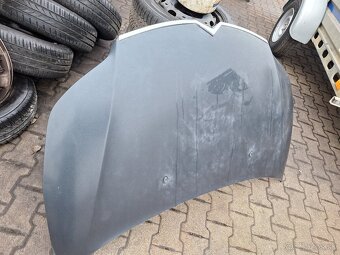 Citroen C4   Predná kapota - 2