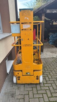 Elektrická stĺpová pracovná plošina SMAC NPH40 - 2