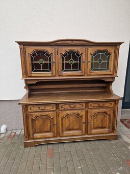 Kredenc, príborník - 2