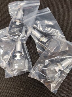 SENZORY TLAKU BMW (TPMS) 6887147 - 2