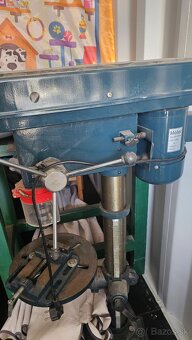 Vrtačka stojanova. - 2