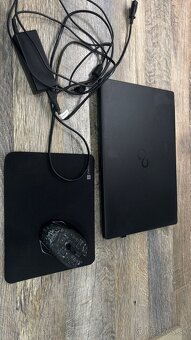 Predám notebook Fujitsu LIFEBOOK A3510 - 2