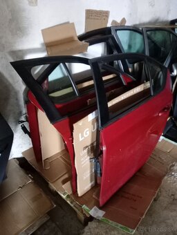 Dvere Octavia 3 sedan color LF3L - 2