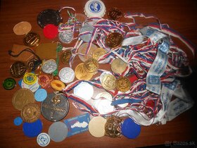 Medaile, trofeje, plakety, sport, pochod, retro - 2