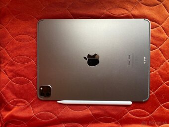 iPad Pro 11" 256GB Cellular M2 (2022) s príslušenstvom - 2