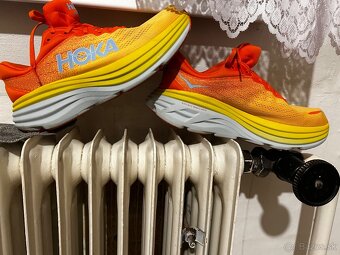 Hoka one bondi 8 - 2