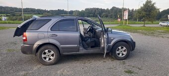 Kia Sorento - 2