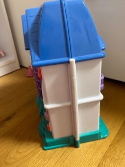 Modry domcek  (pre dievcata)+postavicky - 2