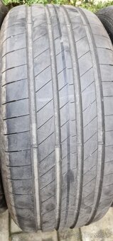 225/50 R18 Goodyear - 2