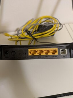 WiFi Router: TP-Link Archer VR300 - 2