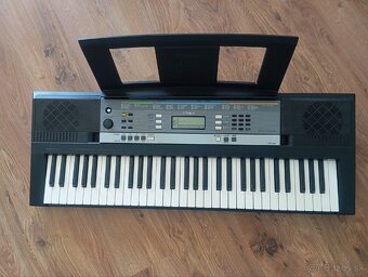 Klávesy Yamaha YPT-240 s krabicou - 2