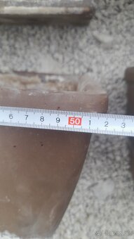 Terakotové kvetináče 10eur, 15eur /kus - 2
