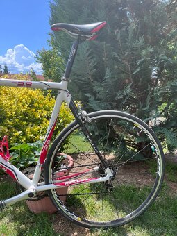 cestný bicykel Kellys IRC 3.9. - 2