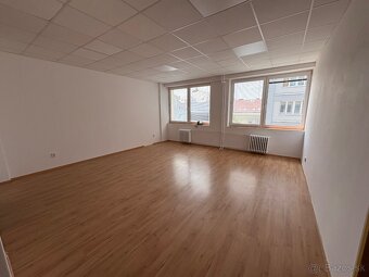 Prenájom kancelárskych priestorov v centre - 2