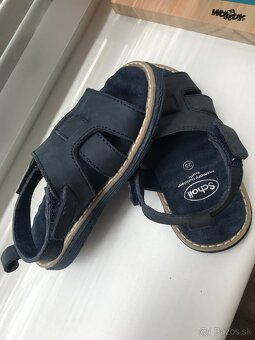 Scholl kožené sandále 25 – vhodné na nižší nárt, 17 cm - 2