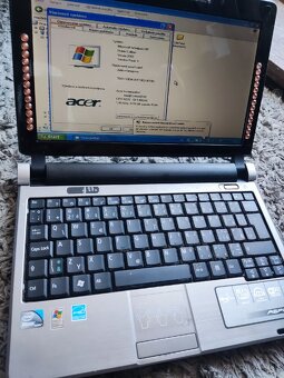 Acer Aspire one model - 2
