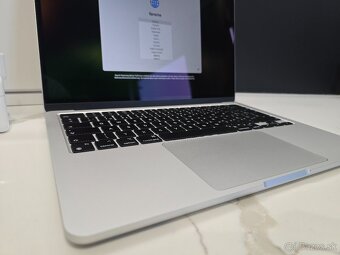 Macbook Air 13 M3 - 256GB - 2024- Záruka - 2