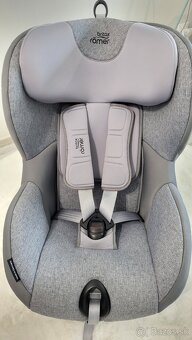 Britax Römer Trifix 2 i-Size - Grey Marble - 2