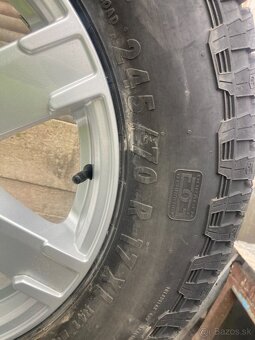 ALU rozteč 6x 139,7, pneu 245 75R17 vzorek 9,5mm - 2