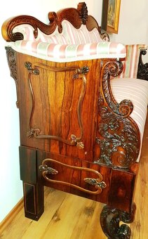 Starožitný nábytok -  sofa - 2